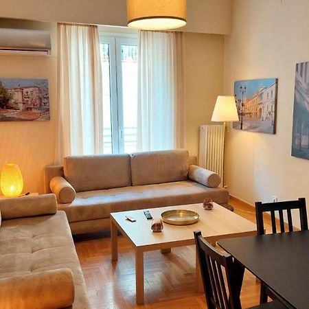 Grand Apartment In Parliament Square 아테네 외부 사진