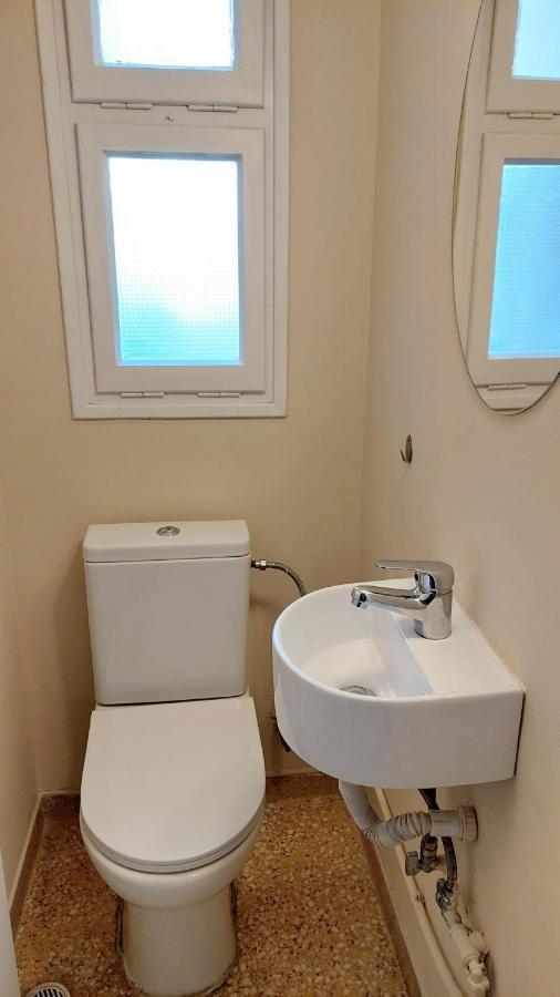 Grand Apartment In Parliament Square 아테네 외부 사진